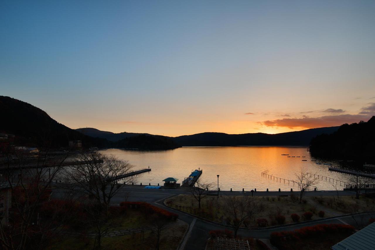 Hakone Villa Bizan Экстерьер фото